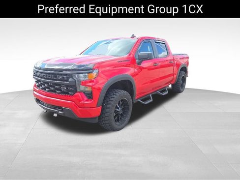 Used 2022 Chevrolet Silverado 1500 Custom w/ LPO, Dark Essentials Package AWD/4WD image 10