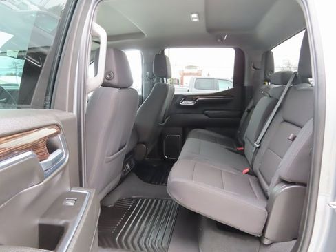 Used 2024 GMC Sierra 1500 Elevation image 21