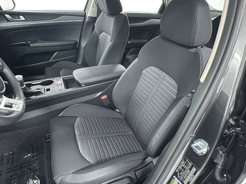 New 2026 Kia K5 LXS image 10