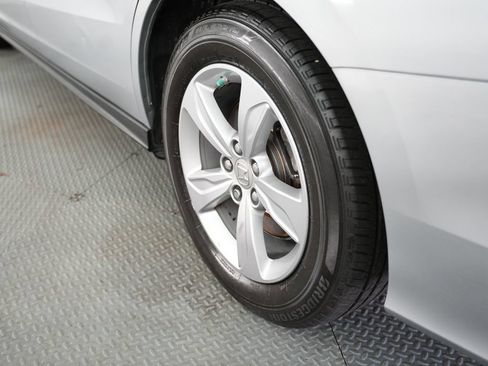 Used 2018 Honda Odyssey EX-L image 61