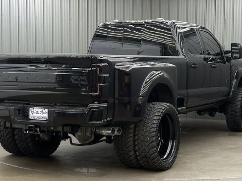 Used 2026 Ford F450 Platinum w/ Platinum Plus Package image 5