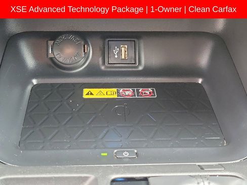 Used 2023 Toyota RAV4 XSE AWD/4WD image 33