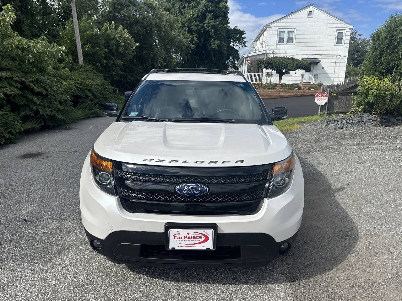Used 2015 Ford Explorer Sport w/ Equipment Group 401A AWD/4WD image 3