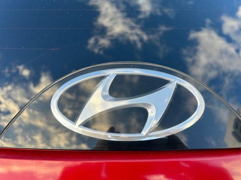 Used 2022 Hyundai Tucson N Line w/ Cargo Package image 27