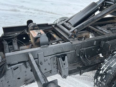 Used 2015 GMC Sierra 3500 4x4 Regular Cab w/ Sierra Convenience Package image 63