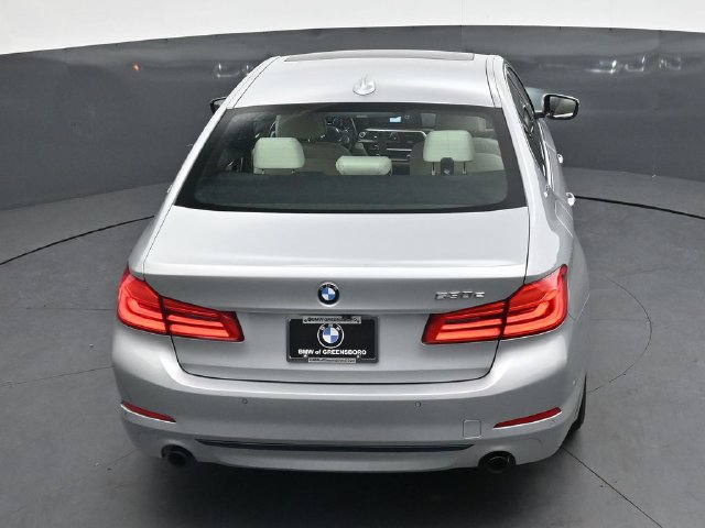 Used 2018 BMW 530e RWD image 25