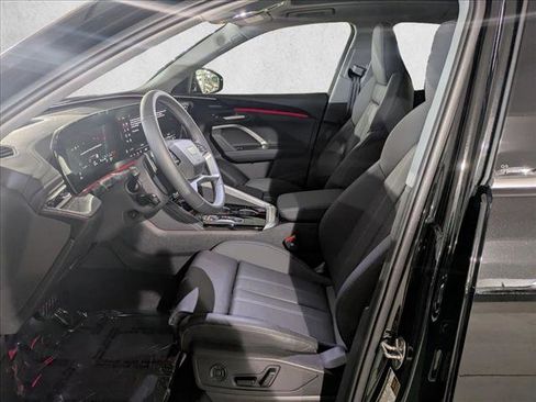 New 2025 Audi Q5 Premium Plus image 4