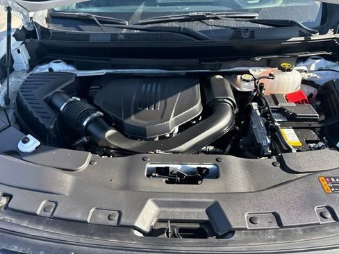 Certified 2025 GMC Acadia Elevation image 24