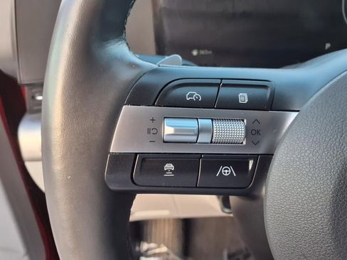 Used 2024 Hyundai Kona Limited image 7