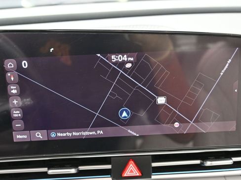 Used 2023 Hyundai Elantra Limited w/ Preferred Accessory Package FWD image 23