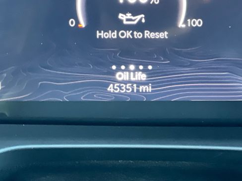 Used 2023 Jeep Grand Cherokee L Laredo image 23