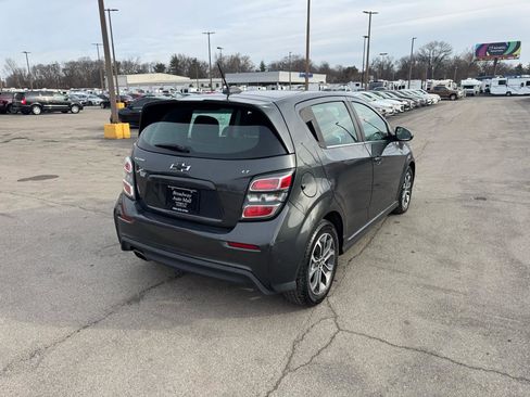 Used 2018 Chevrolet Sonic LT image 3