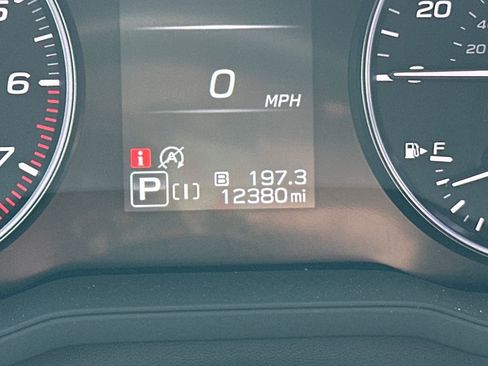 Used 2024 Subaru Crosstrek 2.5i Limited image 14