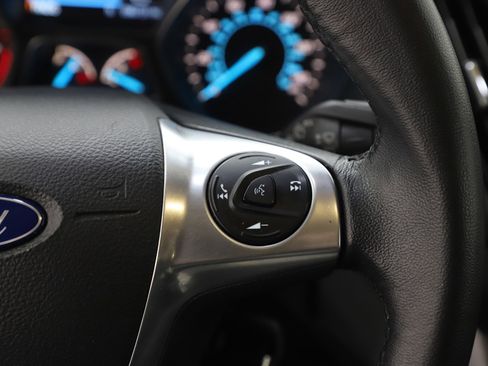 Used 2016 Ford Escape SE w/ SE Leather Comfort Package image 27
