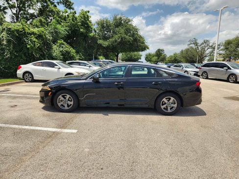 Used 2023 Kia K5 LXS FWD image 4