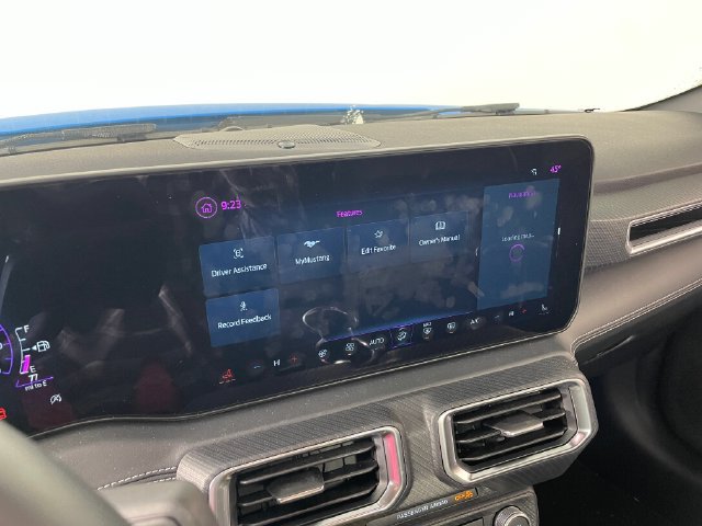 Used 2025 Ford Mustang GT Premium RWD image 7