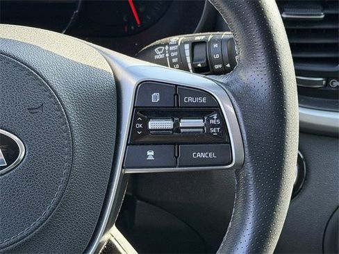 Used 2019 Kia Sorento SX image 15