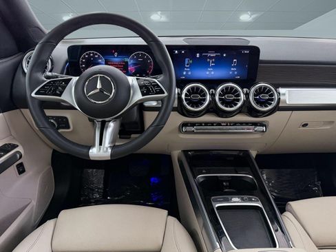 Certified 2026 Mercedes-Benz GLB 250 image 29