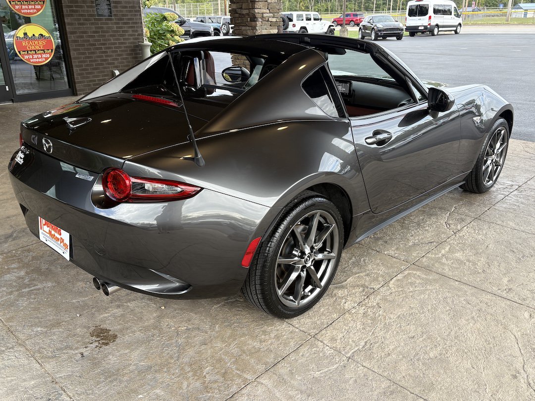 Used 2018 MAZDA MX-5 Miata RF Grand Touring RWD image 29