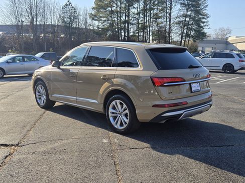 Used 2025 Audi Q7 3.0T Premium Plus image 3