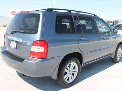 Used 2006 Toyota Highlander 4WD Hybrid image 3
