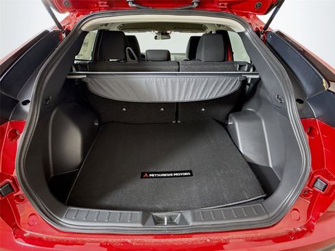 New 2026 Mitsubishi Eclipse Cross LE image 16