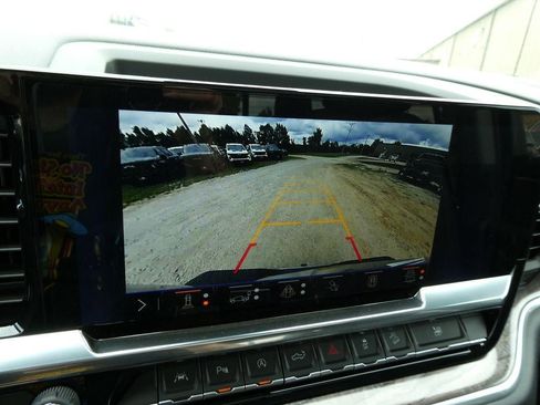New 2026 Chevrolet Silverado 1500 LTZ w/ LTZ Premium Package AWD/4WD image 32