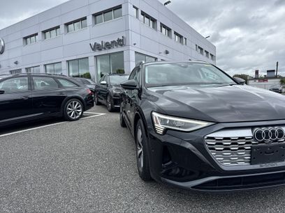 Used 2024 Audi Q8 e-tron Premium Plus w/ Premium Plus Package