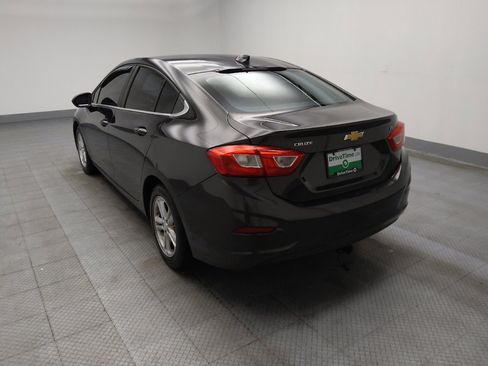 Used 2017 Chevrolet Cruze LT w/ Sun And Sound Package image 5