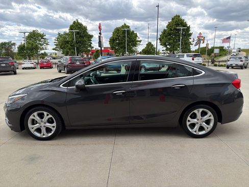 Used 2016 Chevrolet Cruze Premier FWD image 5