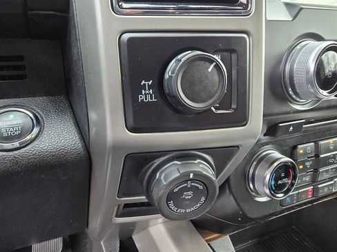 Used 2018 Ford F150 Lariat w/ Equipment Group 502A Luxury image 44