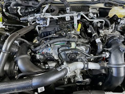 New 2025 Ford Bronco Big Bend image 9