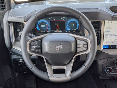 New 2026 Ford Bronco Outer Banks AWD/4WD image 9