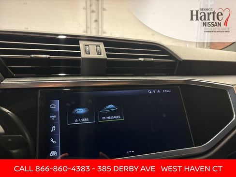 Used 2023 Audi Q3 2.0T Premium image 9