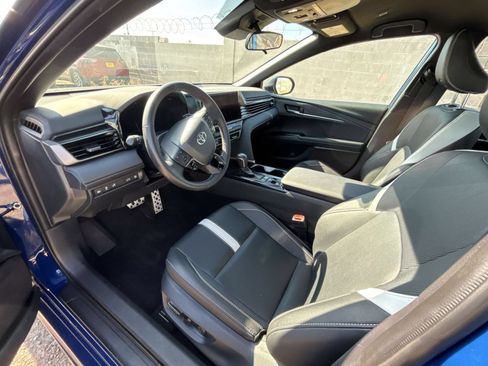 Used 2026 Toyota Camry SE FWD image 16