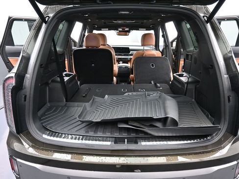 Used 2023 Kia Telluride SX X-Line AWD/4WD image 17