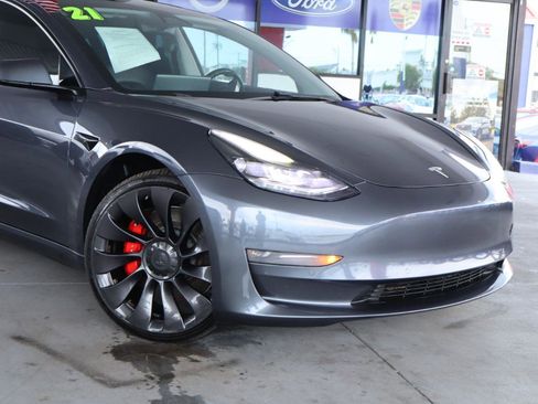 Used 2021 Tesla Model 3 Performance AWD/4WD image 2