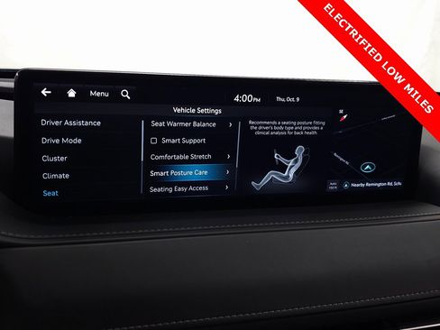 Used 2024 Genesis G80 image 28