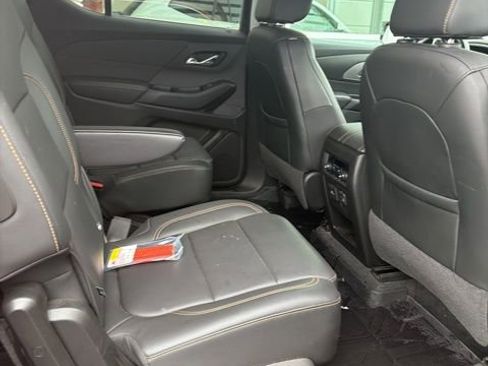 Used 2019 Chevrolet Traverse LT w/ LT Premium Package image 6