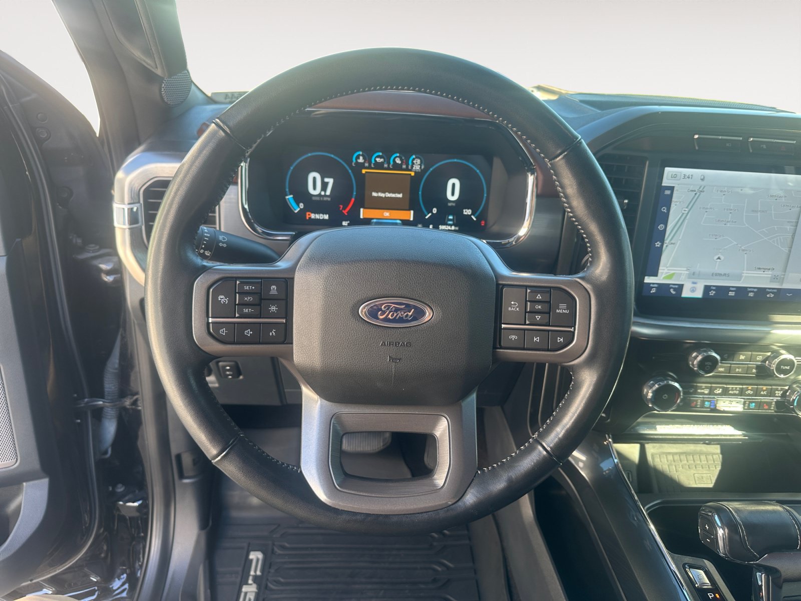 Used 2022 Ford F150 Lariat w/ Equipment Group 502A High AWD/4WD image 12