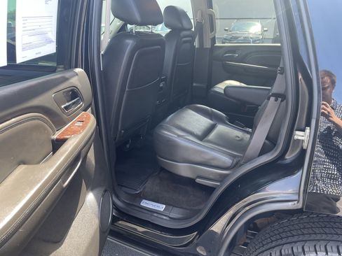 Used 2014 GMC Yukon Denali AWD/4WD image 27
