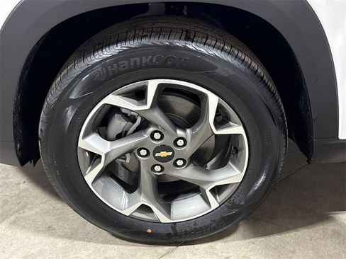 New 2026 Chevrolet Trax LT image 25