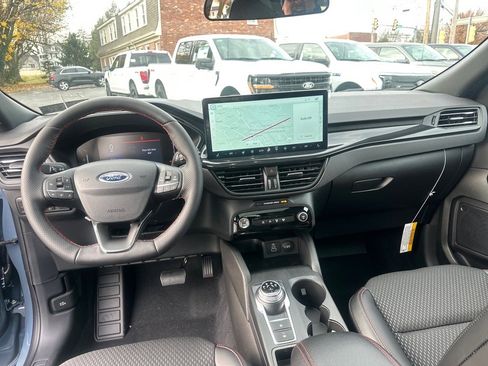 New 2026 Ford Escape ST-Line w/ Tech Pack #1 AWD/4WD image 31