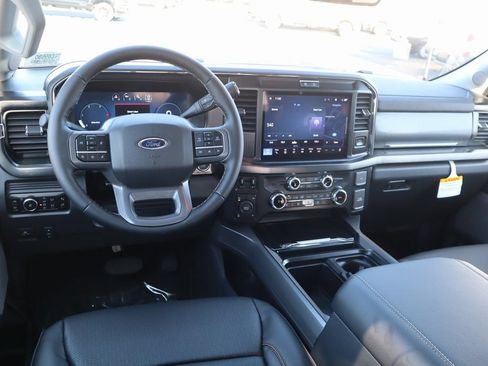New 2026 Ford F250 Lariat w/ Black Appearance Package AWD/4WD image 2