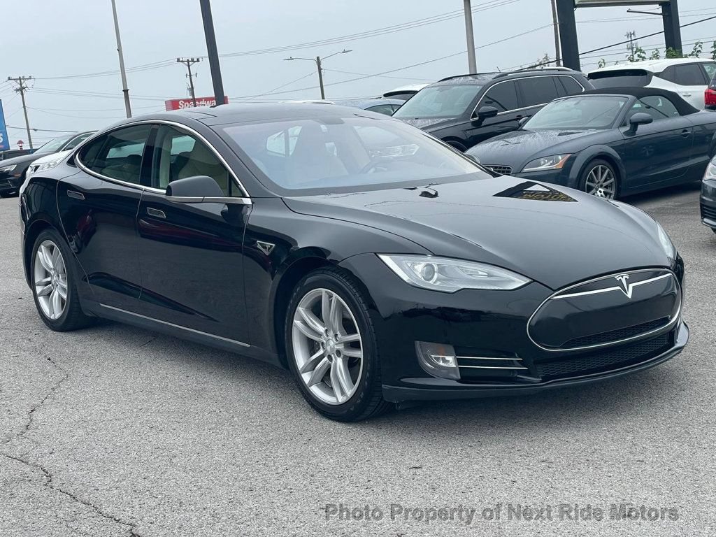 Used 2013 Tesla Model S RWD image 4