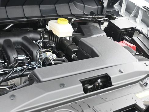 New 2026 Nissan Pathfinder Platinum w/ Lighting Package AWD/4WD image 27