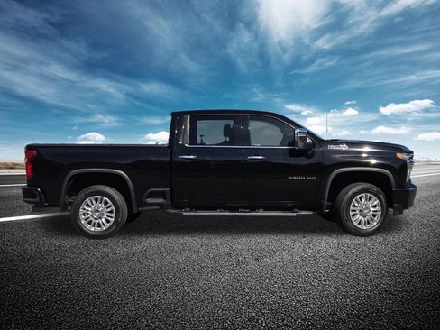 Used 2023 Chevrolet Silverado 2500 High Country image 24