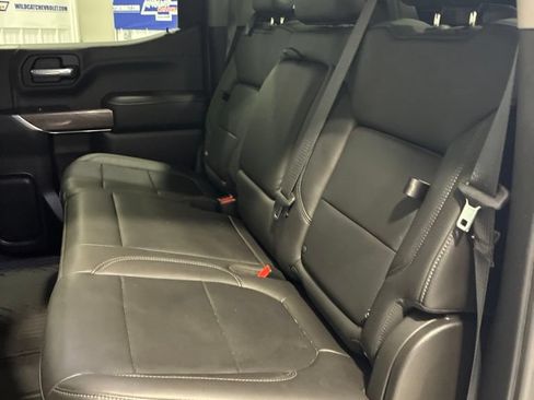 Used 2021 Chevrolet Silverado 1500 LTZ AWD/4WD image 33