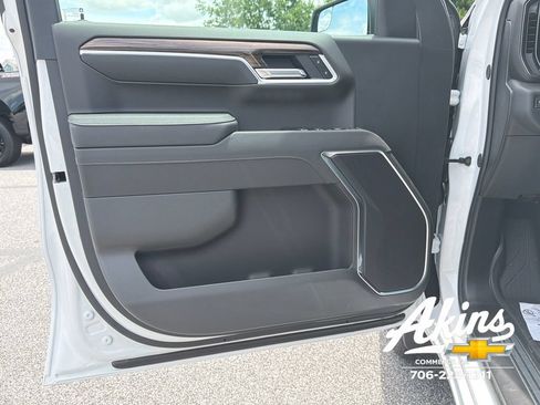 New 2026 Chevrolet Silverado 1500 RST w/ RST Select Package AWD/4WD image 15