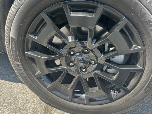 Used 2021 Kia Telluride SX w/ Nightfall Edition Package AWD/4WD image 15